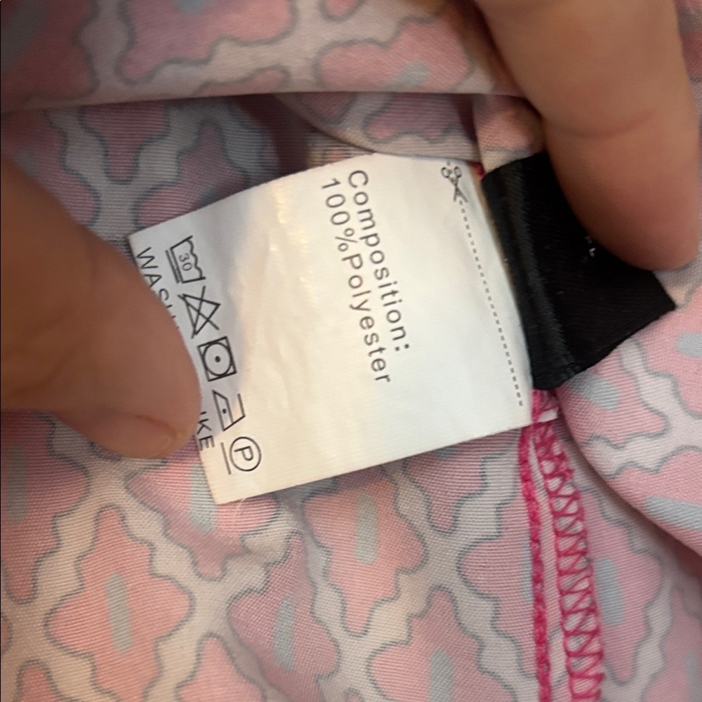 Pink Geometric Patterned Women's Top - Picture 2 of 2